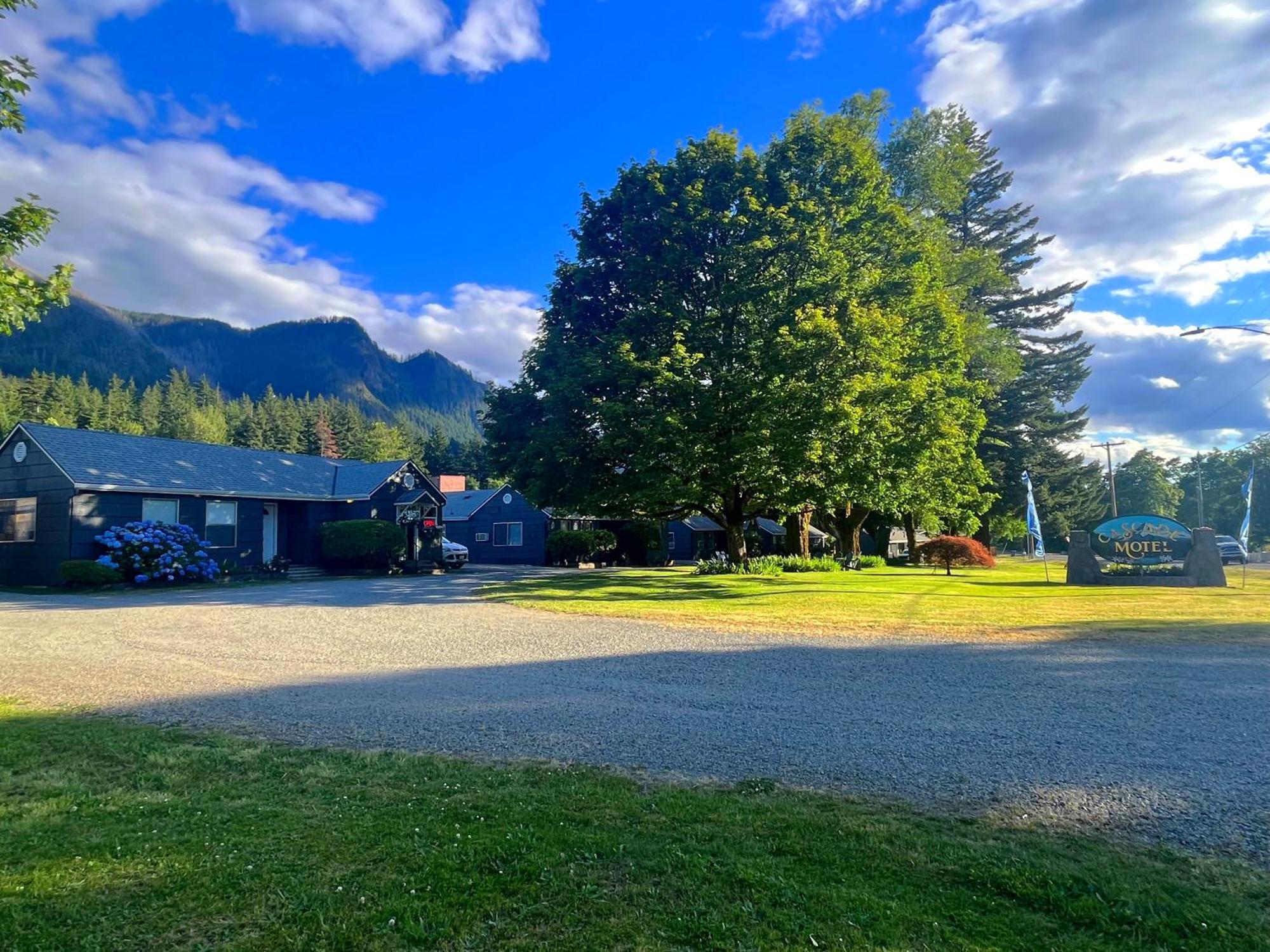 The Cascade Motel 喀斯喀特洛克斯 外观 照片